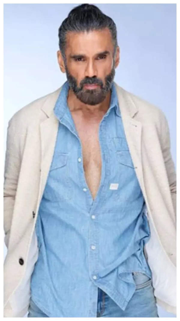 Suniel Shetty Pictures