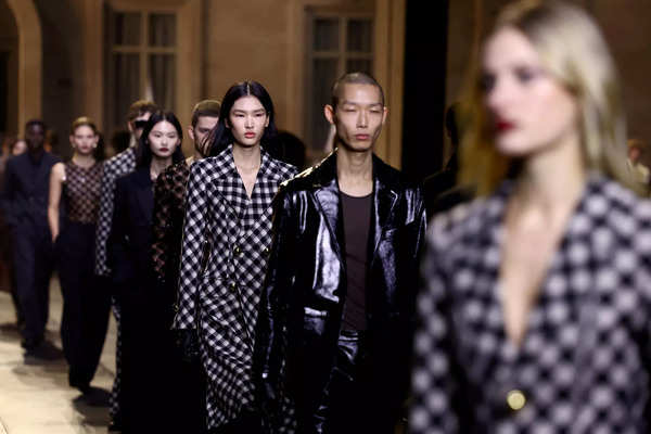 Ami updates bourgeois styles for fall runway show at Paris Fashion Week ...