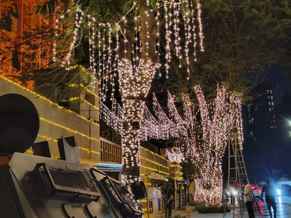 Mumbai: Decoration outside the industrialist Mukesh Ambani's residence 'Antilia'...