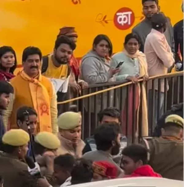 Dhanush Mobbed by Fans in Ayodhya After Ram Temple Inauguration | – Times of India