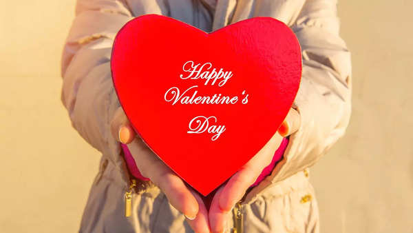 happy valentines day quotes for her