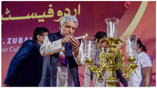 Javed Akhtar inaugurates Urdu Festival in the city | Mumbai News – Times of India