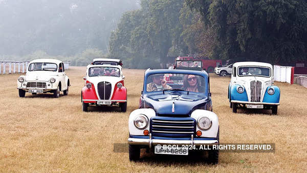 Horse Power on the Tracks: Saraca Cup Race and Vintage Car Rally at LRC | Lucknow News – Times of India