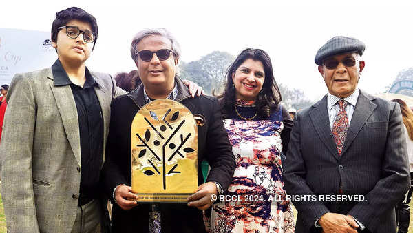 (L-R) Rafay, Amar, Jyotsna Habibullah & Wajahat Habibullah