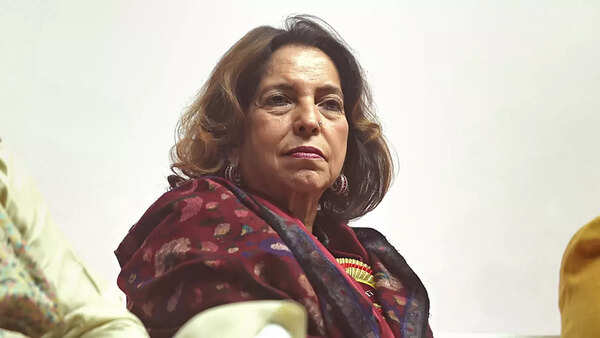 Dr Minu Bakshi