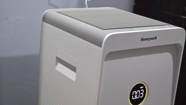 Air Touch U1 side.