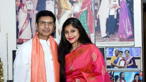 CV Kamesh and Dakshina Vaidyanathan
