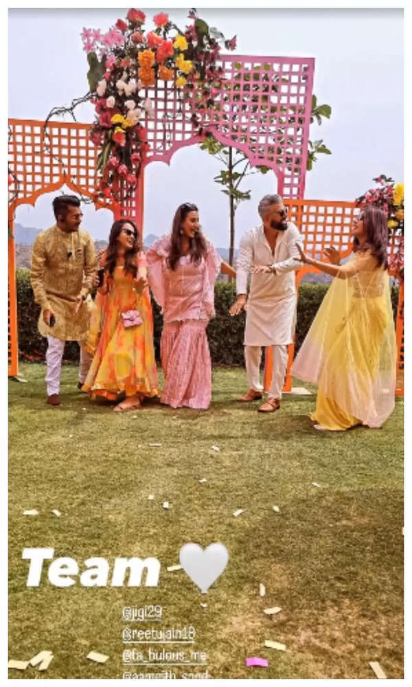 Amidst Taapsee Pannu and Mathias Boe wedding ceremony rumours, couple’s associates share INSIDE images from ceremony |