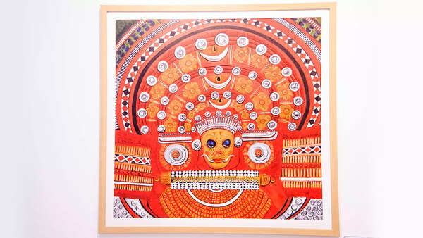 The exhibition featured diverse artworks, from intricate murals depicting women as custodians of art and culture