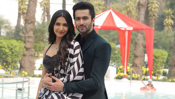 Vibhav Roy with his co-actress Naqiyah Haji in Lucknow (BCCL/ Aditya Yadav)