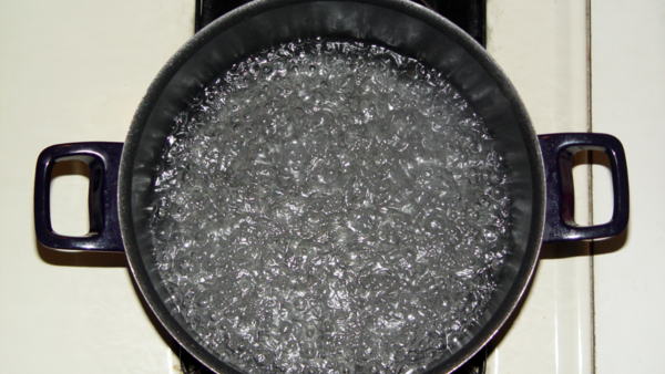 Does boiling water get rid of microplastics? - Times of India