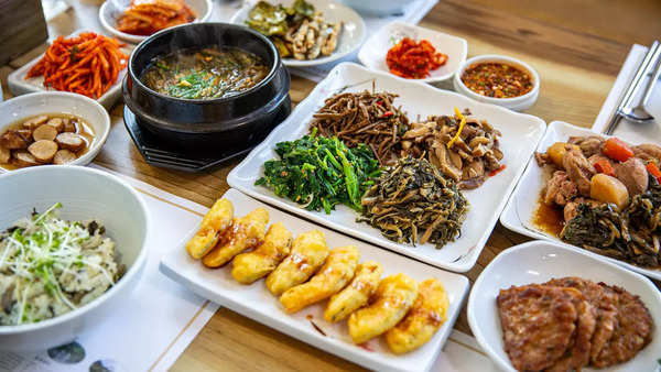 Korean Cuisine: Trends, dining rules and popular dishes | - Times of India