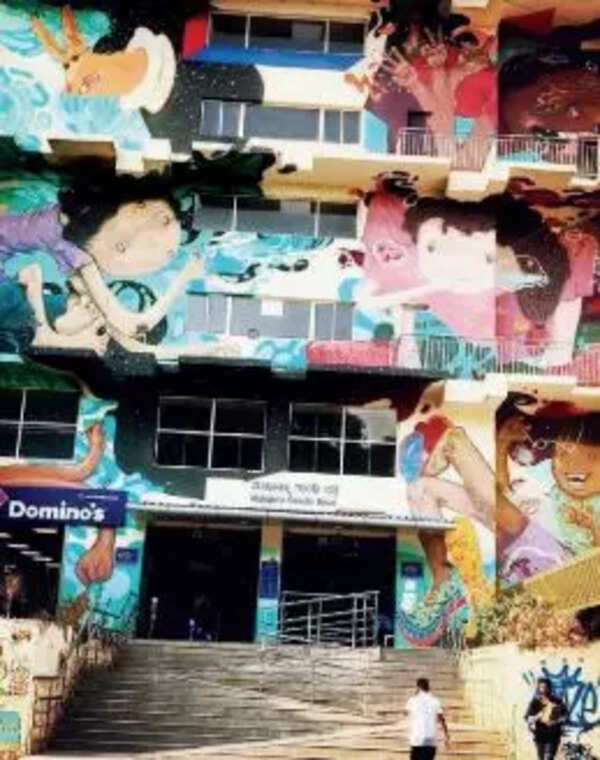 A mural at MG Road Metro Station