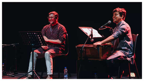 Aur Karo Theatre- A musical theatre act by Gopal Datt