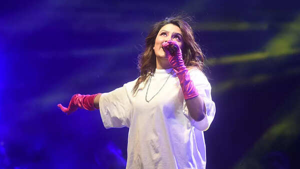 The singer performed in Haryanvi as well for the crowd