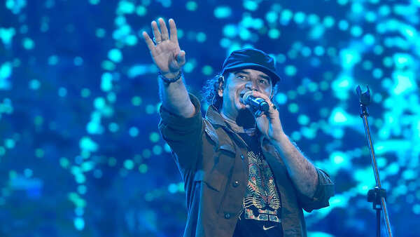 Mohit Chauhan at UCMS