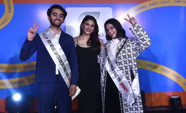 JOY Delhi Times Fresh Face Season 15, powered by AcneStar Gel, winners Ishaan Buryok and Dia Singh strike a pose with celebrity judge actress Ritika Nayak at the city finale
