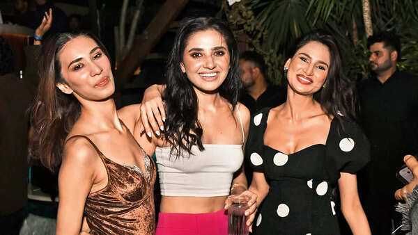 Snapshots from after party