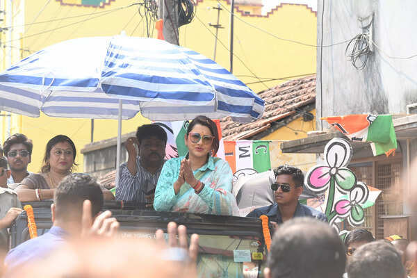 Election Campaign Hooghly Rachana Banerjee 01