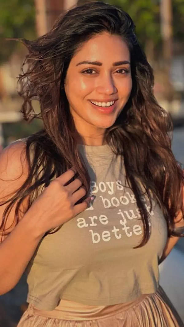 Nivetha Pethuraj Photos