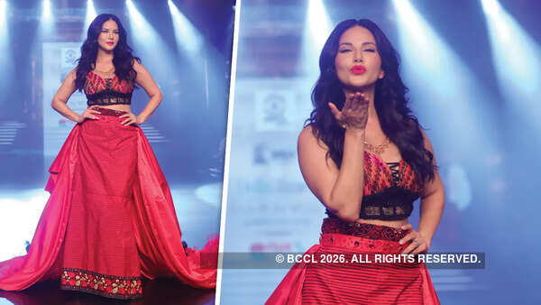 सनी लियोनी डीटीएफडब्ल्यू में शोस्टॉपर थीं