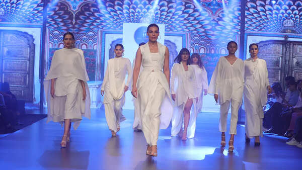 खादी का आधुनिक रूप