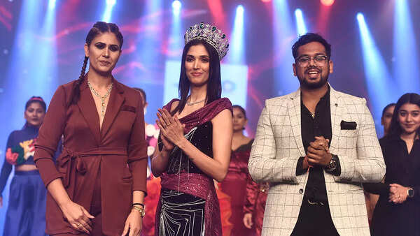 अमीषा चौधरी, संस्थापक और निदेशक, डायडेम, कंचन खत्री गुप्ता और आयुष जैन, संस्थापक और निदेशक, एनएसएएम-अकादमी