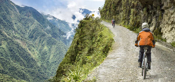 Death road bolivia_iStock-499536590