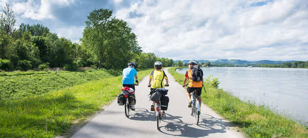 Danube cycle pathiStock-500161643