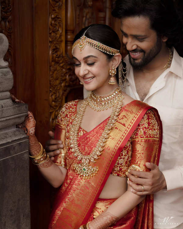 Umapathy Ramaiah & Aishwarya Get Married At Arjun Sarja's Hanuman ...