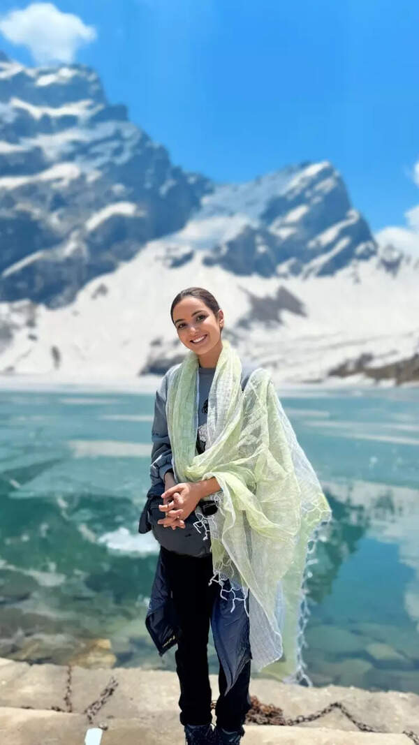 Jasmin Bhasin in Uttarakhand Jasmin Bhasin in Uttarakhand