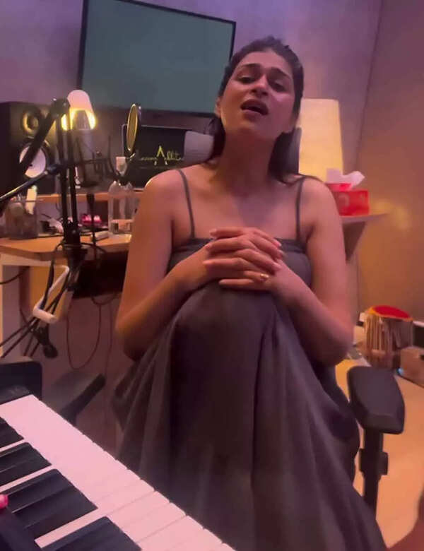 shraddha das music.
