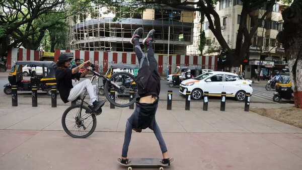 Cycle stunt was yet another sight