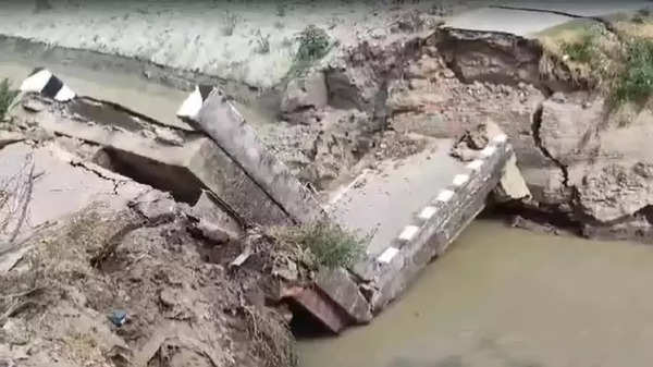 Another bridge collapses in Bihar (1).