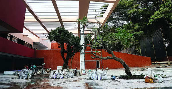 Heavy rain floods Kala Academy | Goa News - Times of India