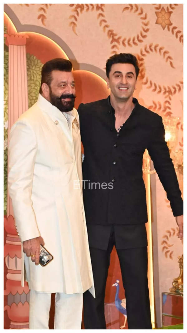 Ranbir Kapoor - Sanjay Dutt (3)