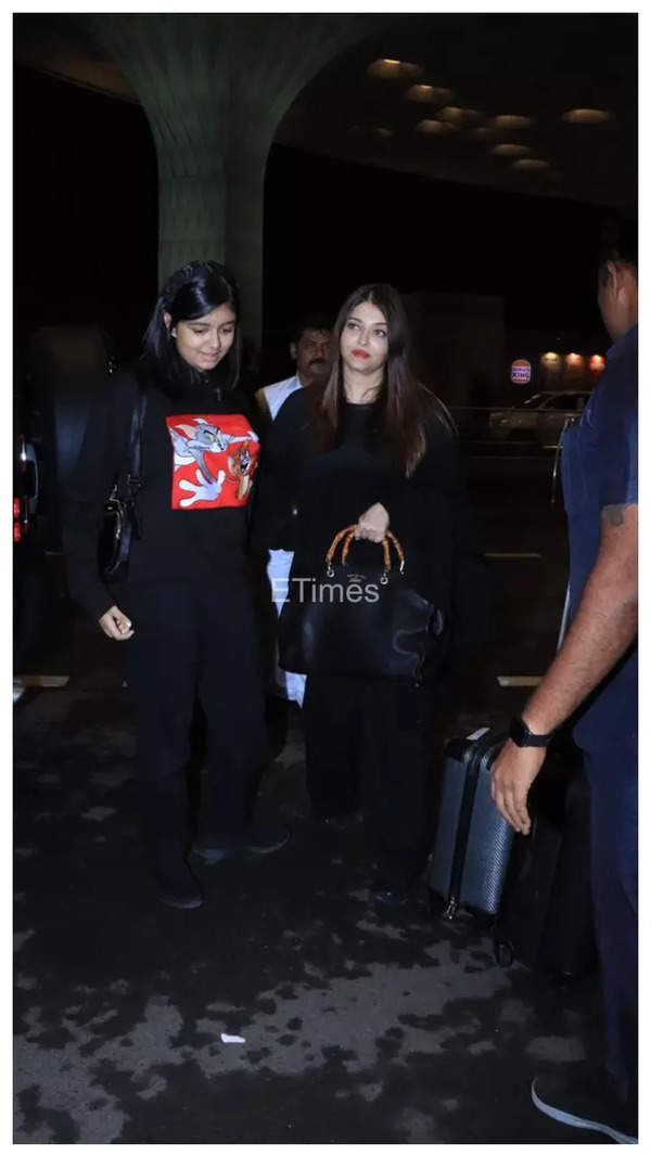 Aishwarya Rai - Aaradhya Bachchan (2)