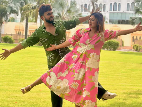 Somi and Adil having fun during their Rajasthan trip