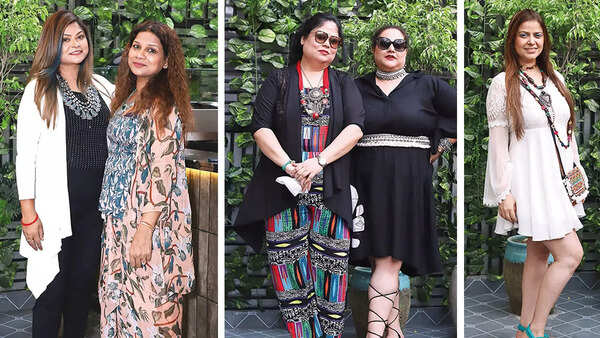(L) Shruti Sngh and Rajni Gupta (C) Shweta and  Harleen Kaur (R) Tanvi Dhingra