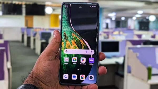 realme_gt6_display