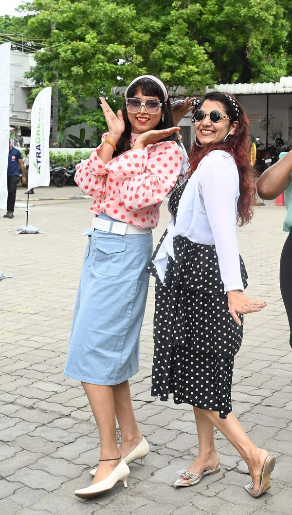 Vaishnavi and priya