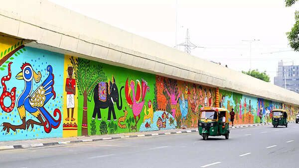 Bright colours adorn the Lodhi Road flyover