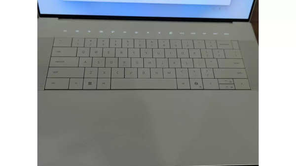 Dell XPS 16 keyboard