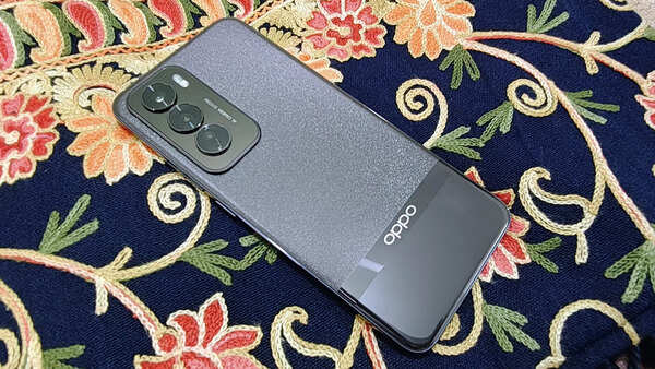 Oppo Reno 12 Pro 5G comes in three colours