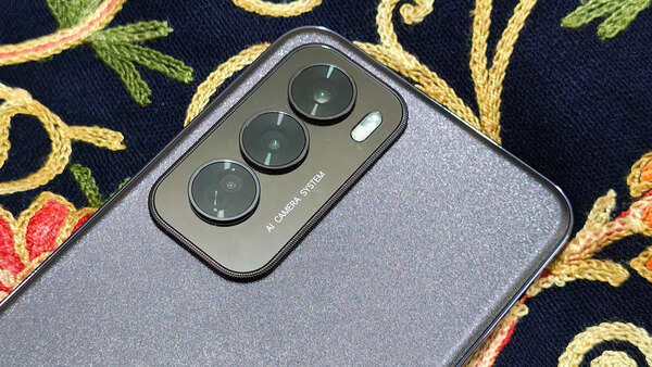 Oppo Reno 12 Pro has a rectangular camera module