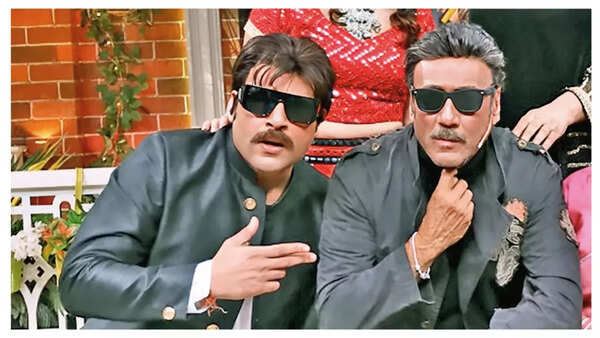 Krushna Abhishek as Jackie Shroff and Jackie Shroff