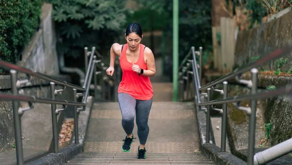 15 benefits of 15 minutes of climbing stairs - The Times of India