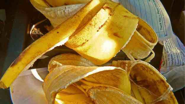 Banana peel benefits for hair