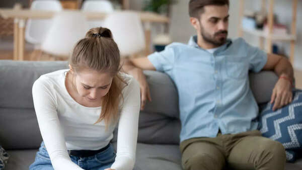 Silent treatment damaging relationship communication