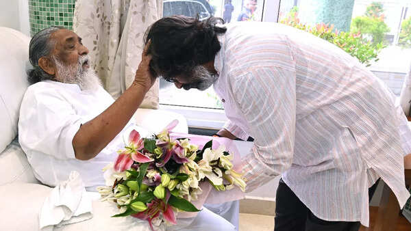 Shibu Soren with son Hemant